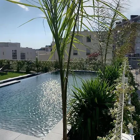 Lux - With Private Pool سبليت
